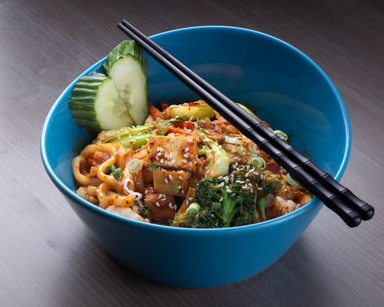 Udon veggie Vegan beef ( Udon xào rau, thịt chay)