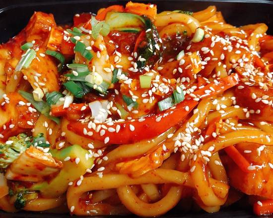 Spicy Udon veggie tofu ( Udon xào rau, đậu)