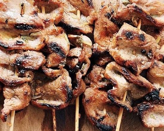 Lemongrass bbq pork (heo nướng)