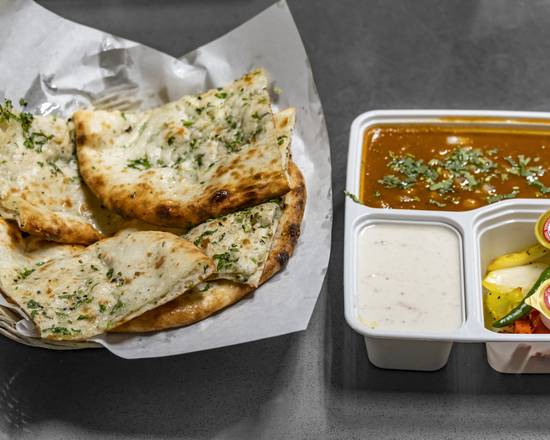 Amritsari Kulcha Chana