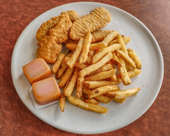 Fries and Chicken Fingers (4 Pcs)