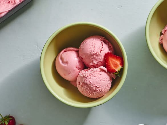 Strawberry Ice Crème