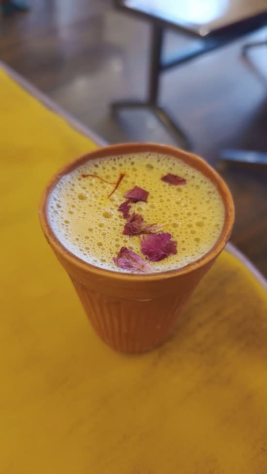 Kesar Almond Milk Large