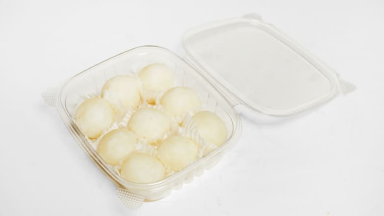 White Rasgulla