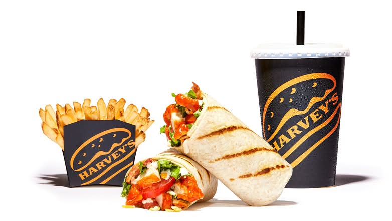 Buffalo Chicken Wrap Combo 1070-1470 cals