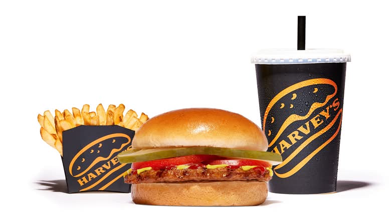 Jr. Burger Combo 550-950 cals