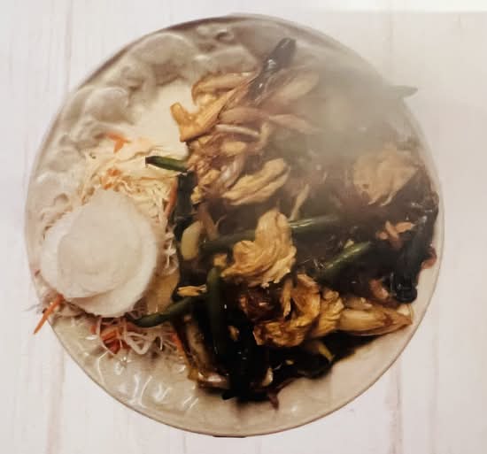 Woon See Pad Kee Mow