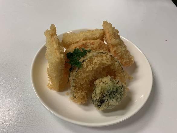 Vegetable Tempura (7 pcs)