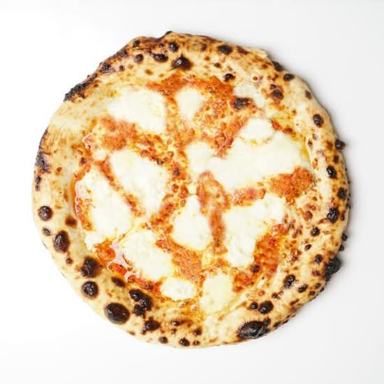 Pizza Formaggio (Cheese Pizza) - 18"
