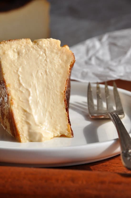 Basque Cheese Cake (sliced)