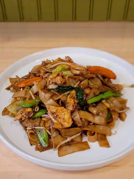 Pad See-Ew