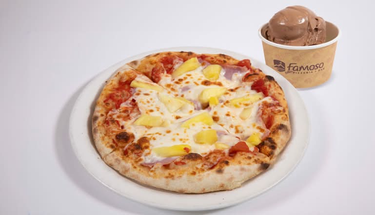 Kid's 8" Ham + Pineapple Pizzetta