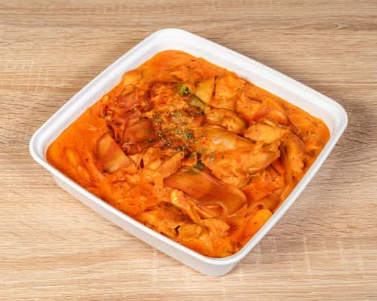 로제찜닭 Spicy Creamy Braised Chicken