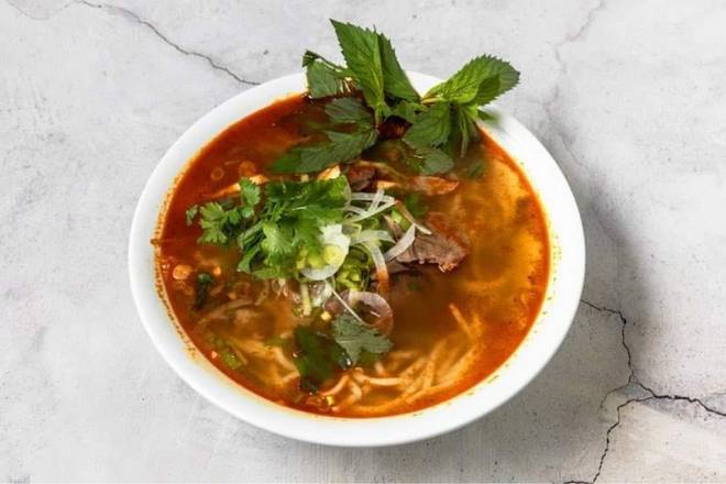 SP07. Bun Bo Hue (*spicy)