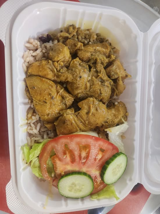 Curry Chicken (Boneless)