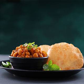 Chole Bhatura