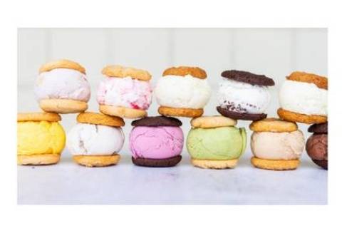 Box #2 Mini ice cream sandwiches (dairy, contains nuts)
