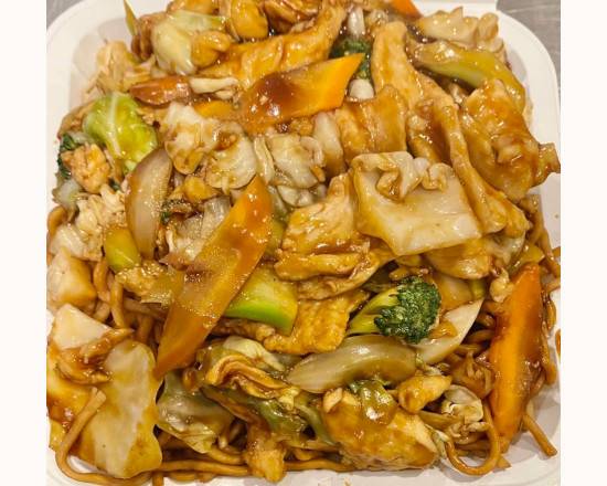 Chicken Lo Mein