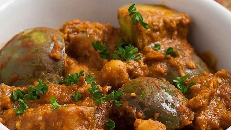 Egg Plant Curry  Rice or Naan (LUNCH SIZE)