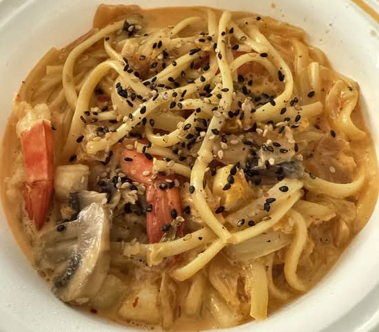 Creamy Kimchi Yaki Udon (Spicy)