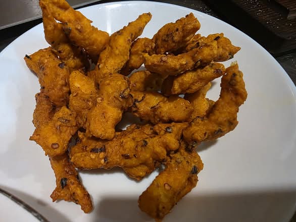 Fish Pakora (6 pieces)
