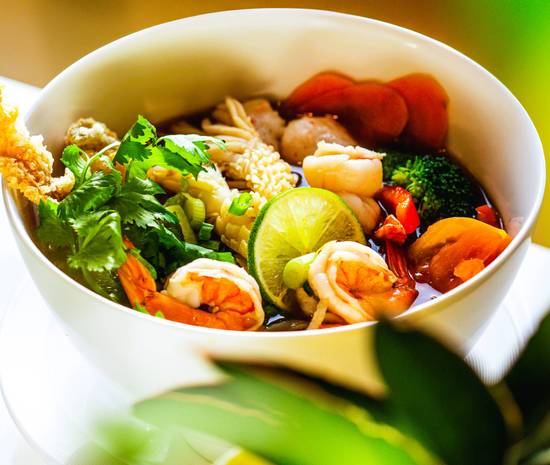 P6. Spicy Tom Yum Noodle Soup