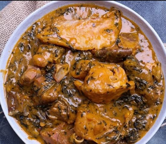 Bitter leaf soup with poundo