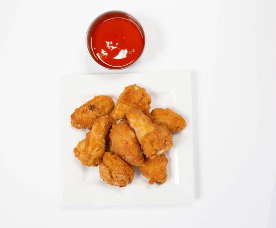8 Spicy Crispy Chicken Wings + 1 Wing Dipping Sauce