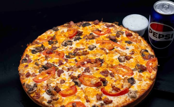 Chicken Bacon Ranch Pizza