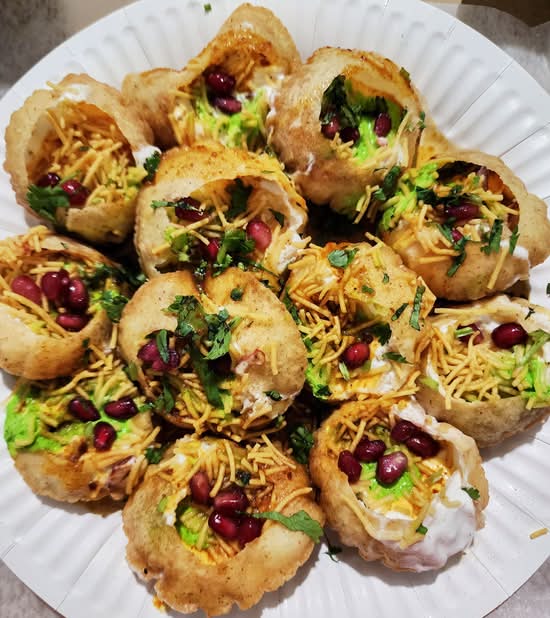 DAHI GOLGAPPA