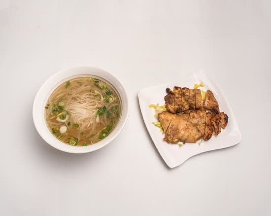 210 - Grilled Chicken Pho (Phở Gà Nướng)