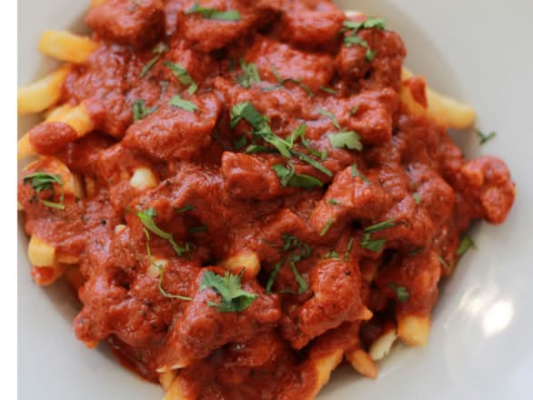 Butter Chicken Poutine