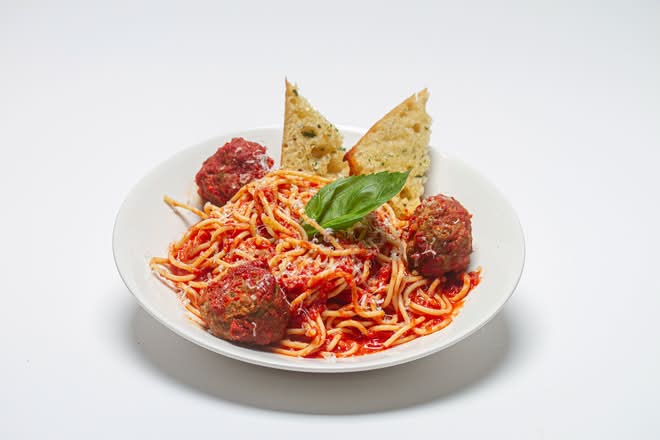 Spaghetti & Meatballs