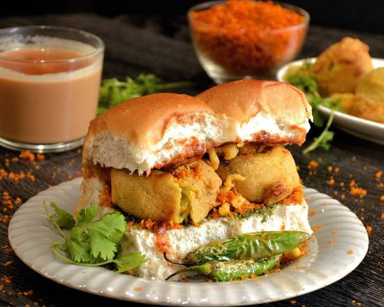 Mumbai Vada Pav ( Veg Burger)
