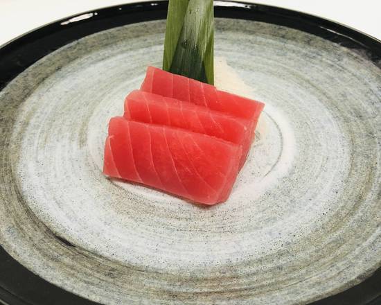 Red Tuna Sashimi (Maguro)
