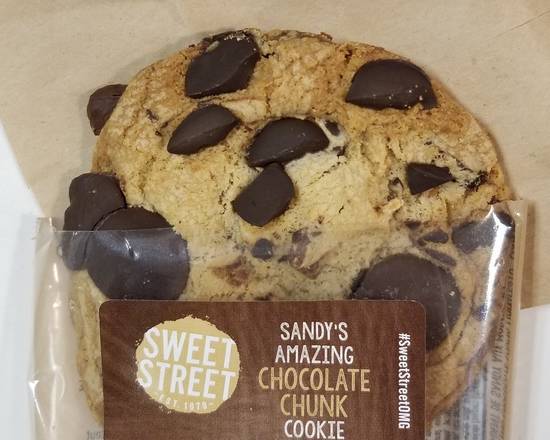 Sweet Street Chocolate Chunk Manifesto Cookie