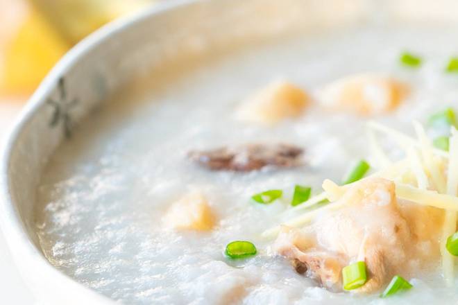244 Mushroom & Chicken Congee