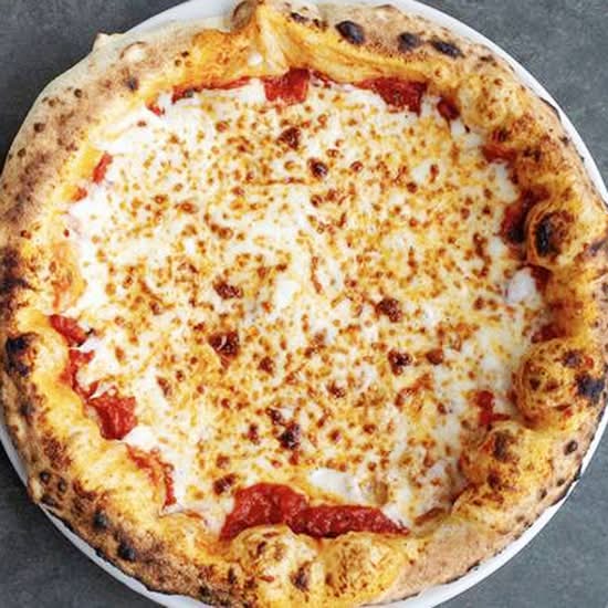 Quattro Formaggi Pizza