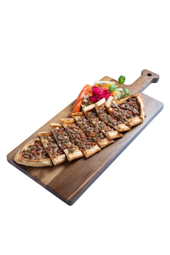 Minced Meat Pide (Kusbasili Pide)