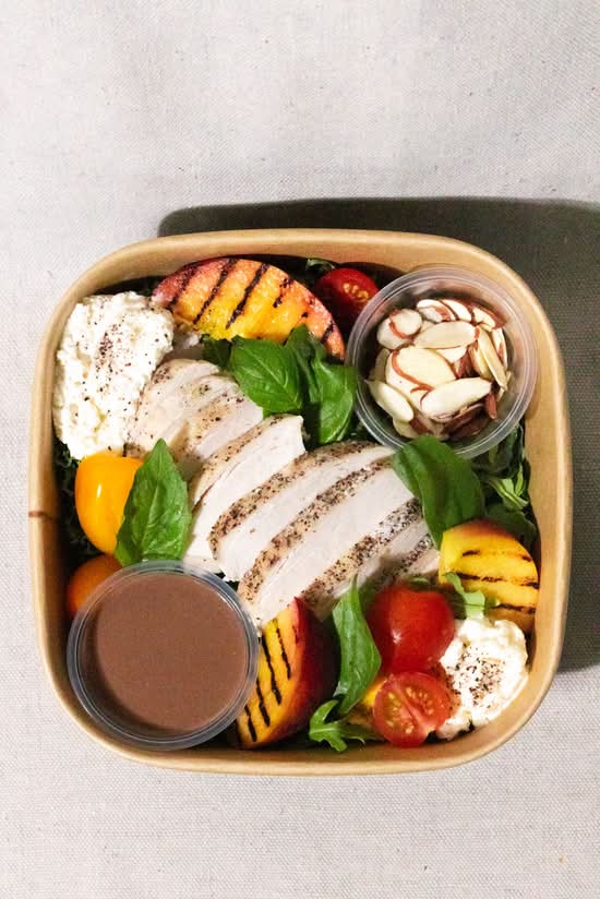 PEACH & BURRATA SALAD W/ OVEN ROASTED CHICKEN (GF)