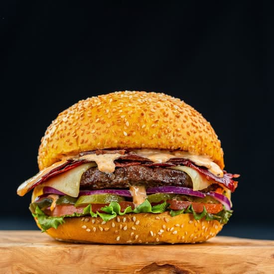 #5 BURGER TEXAS BBQ