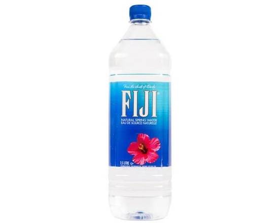 Fiji Water（1.5L）