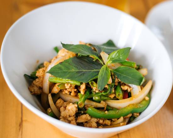 Poulet au basilic thaï / Chicken with Thai Basil