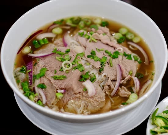 38. Rare Beef & Brisket / Tái Nạm