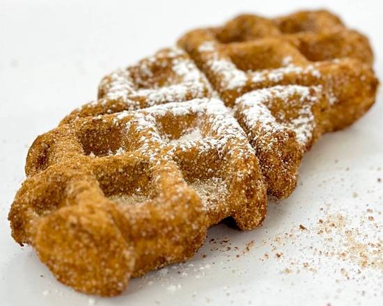 Cinnamon and sugar croffle (Crofre à la cannelle et sucre)
