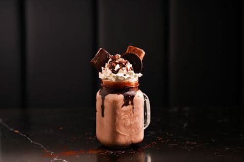 Chocolate Milkshake (میلک شیک شکلات)