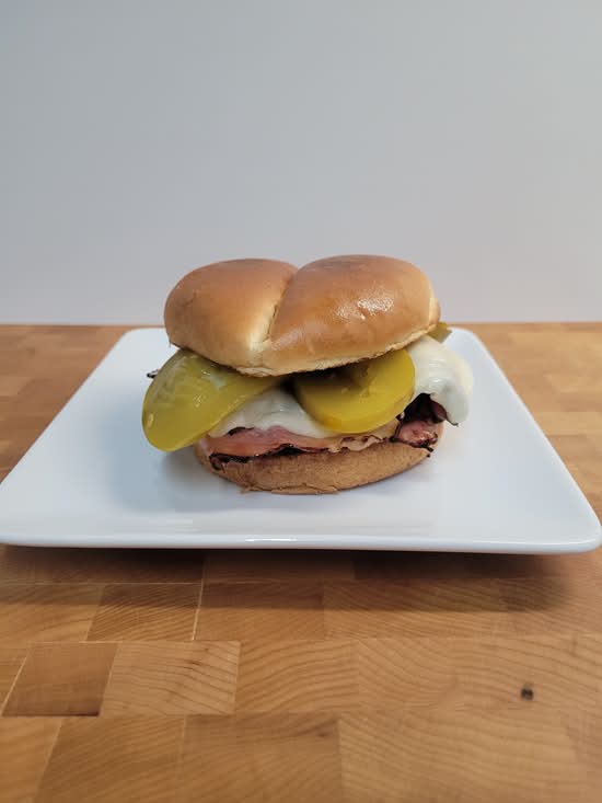 Smoke Suisse Burger (Swiss Smoke Burger)