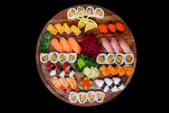 Party Tray B (Nigiris and Rolls) (42 pc)