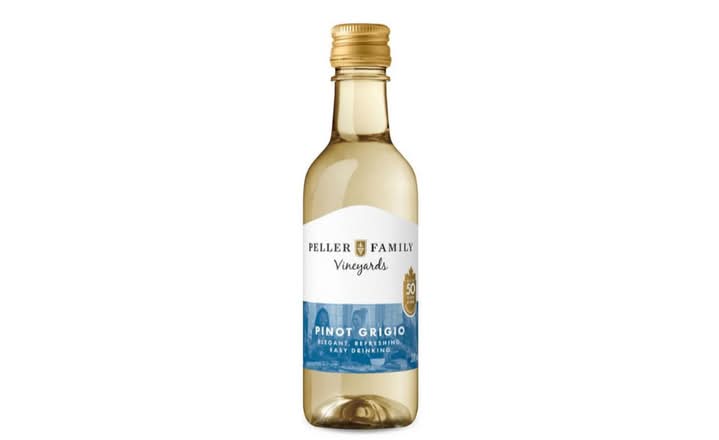 Peller Estates Pinot Grigio, Individual 200mL bottle  white wine (12.0%25 ABV)