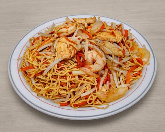 26. Special Lo Mein